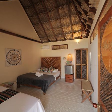 Hotel Sunsets Del Rosario Isla Grande  Exterior photo