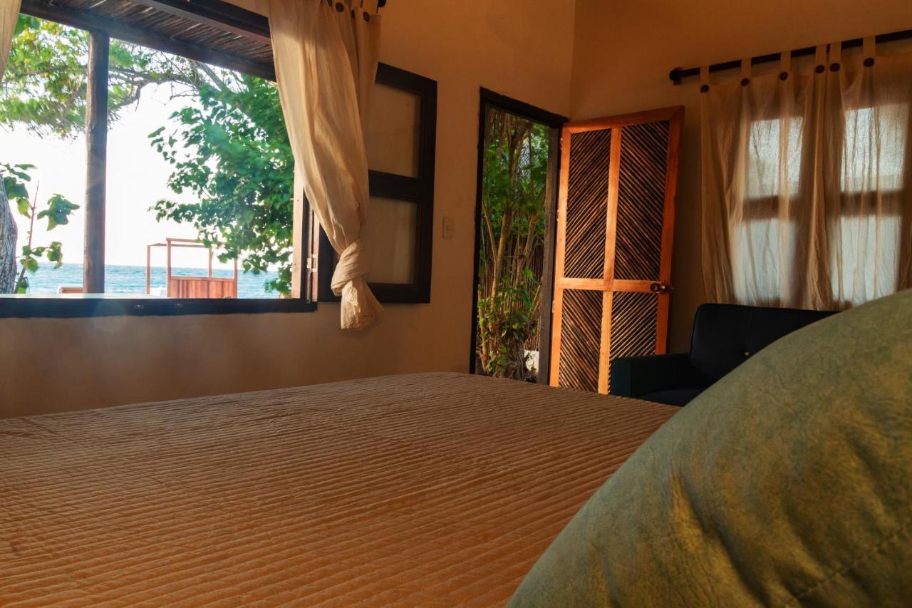 Hotel Sunsets Del Rosario Isla Grande  Exterior photo