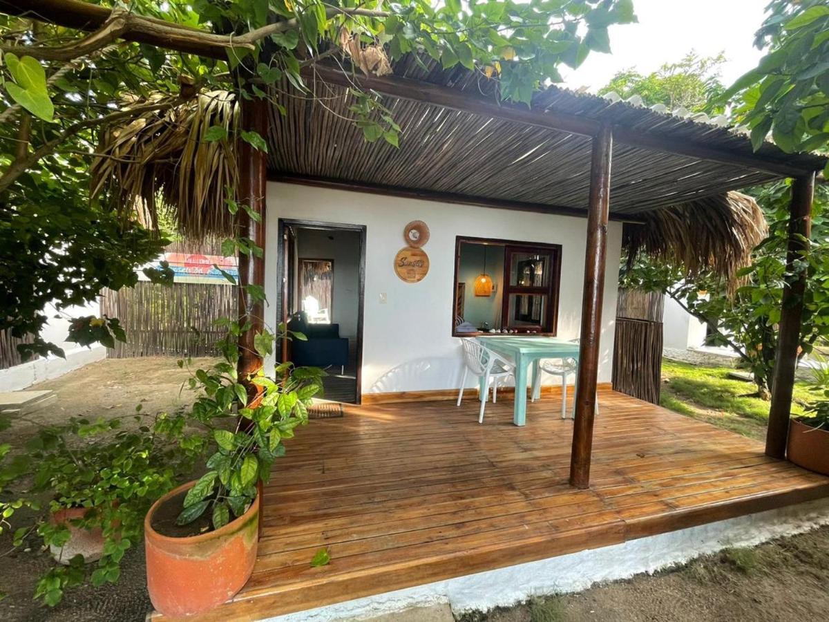 Hotel Sunsets Del Rosario Isla Grande  Exterior photo