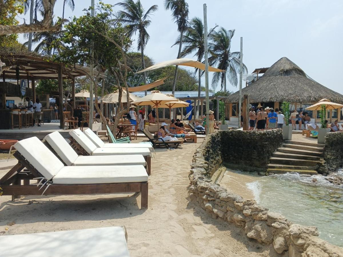 Hotel Sunsets Del Rosario Isla Grande  Exterior photo