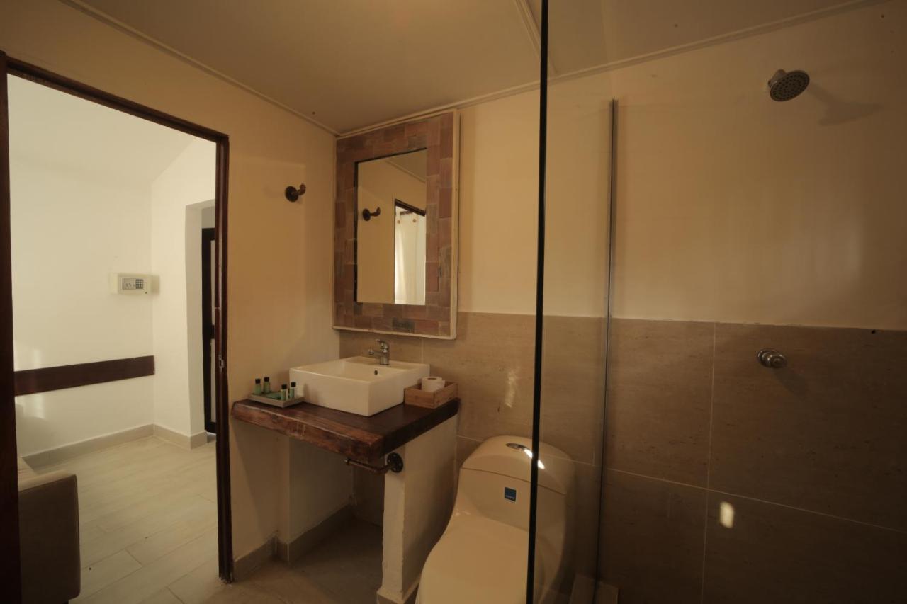 Hotel Sunsets Del Rosario Isla Grande  Exterior photo