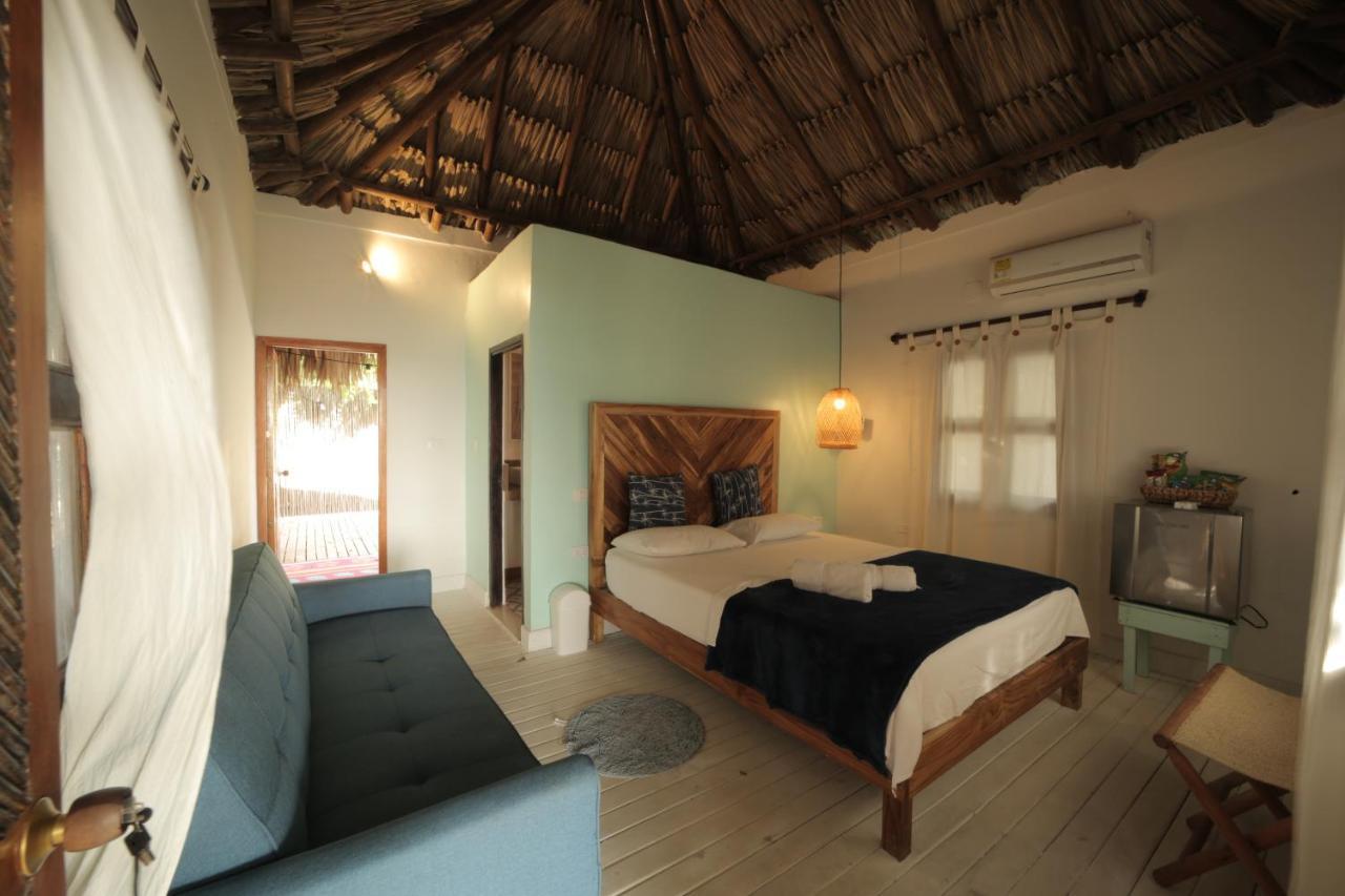 Hotel Sunsets Del Rosario Isla Grande  Exterior photo